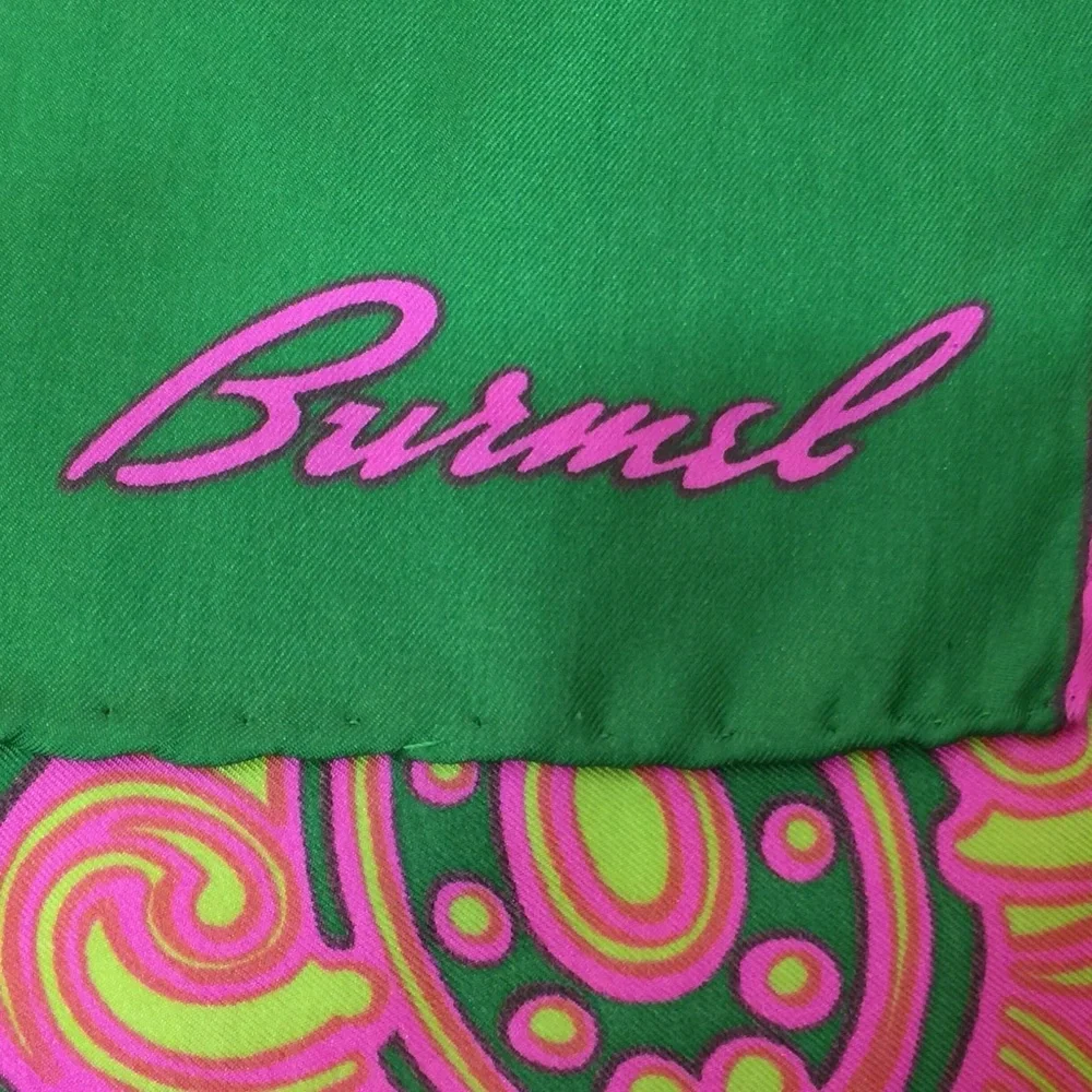 ⭐️HP⭐️Vintage Burmel Silk Scarf  MINT